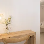 120 Boutique - Adults Only فندق ثيوداديلا